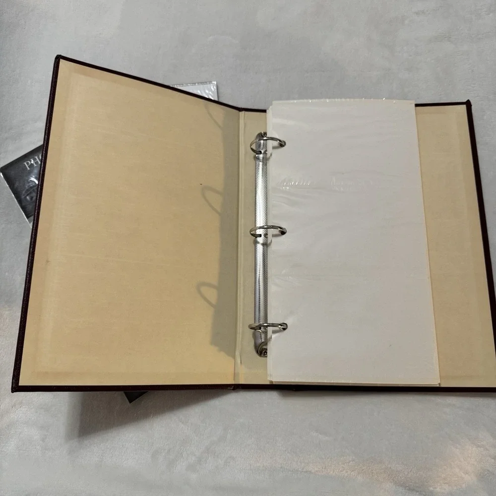 Vintage Bonded Leather Photo Album Burgundy Gold Trim 3 Ring 4x6 With Refills